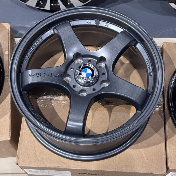 Диски BMW 5 Series E60 R16