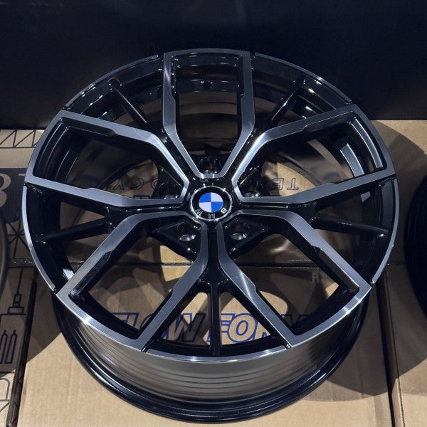 Диски BMW 3 F30 F10 18 розмір