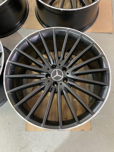 Литі диски Mercedes GLS X166 AMG R22