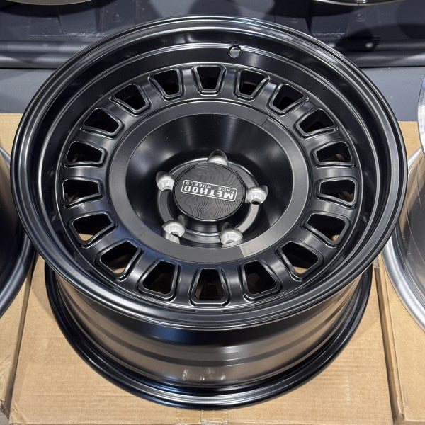 Диски Jeep wrangler  R17