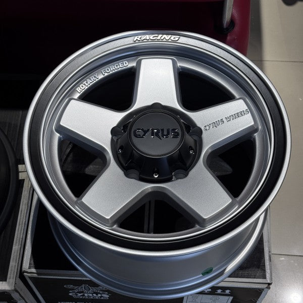 Диски Toyota Land Cruiser 100/Lexus R17
