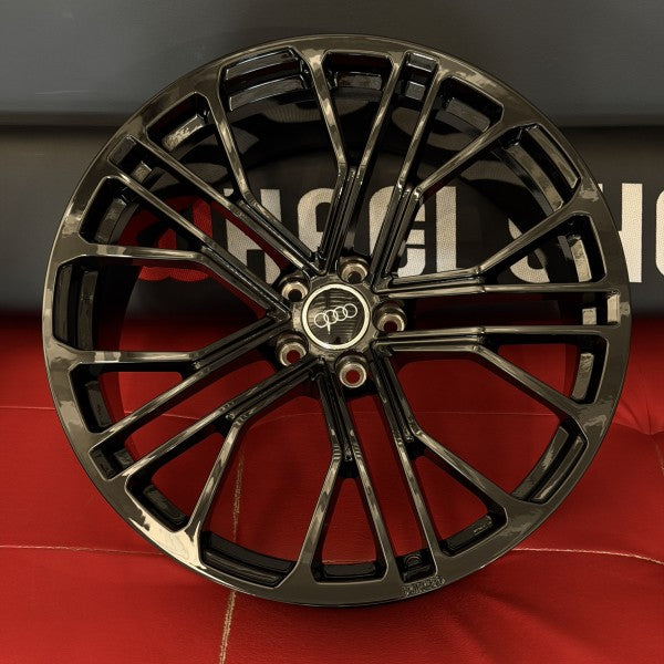 Ковані диски Audi Q7 4M R21 SQ7