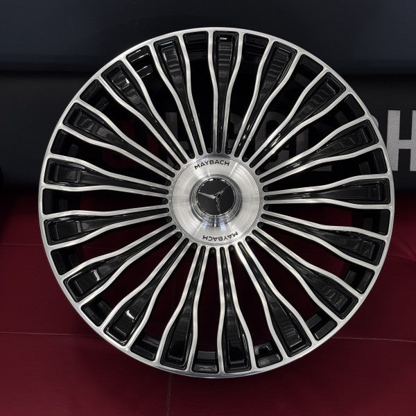 Диски Mercedes Maybach S223 R21 (одинакові по кругу)