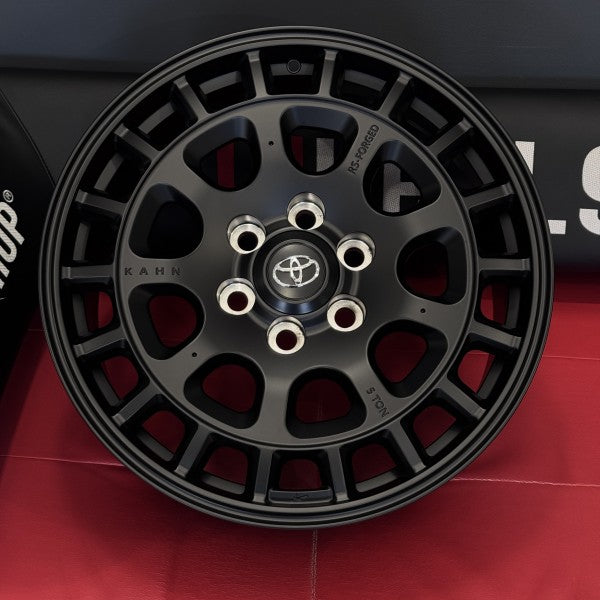 Диски Toyota 300 prado 250 R18 ковка