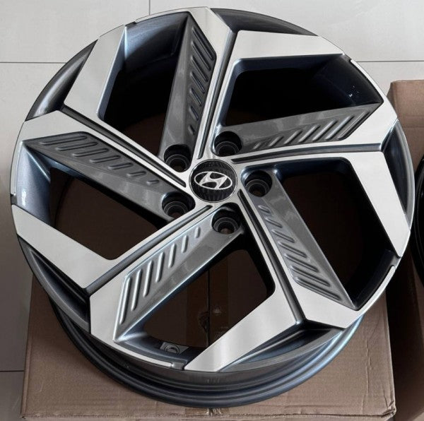 Диски Kia Sportage V R18 hyundai tucson