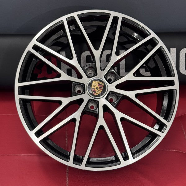 Диски Porsche Cayenne GTS (2+2) R21