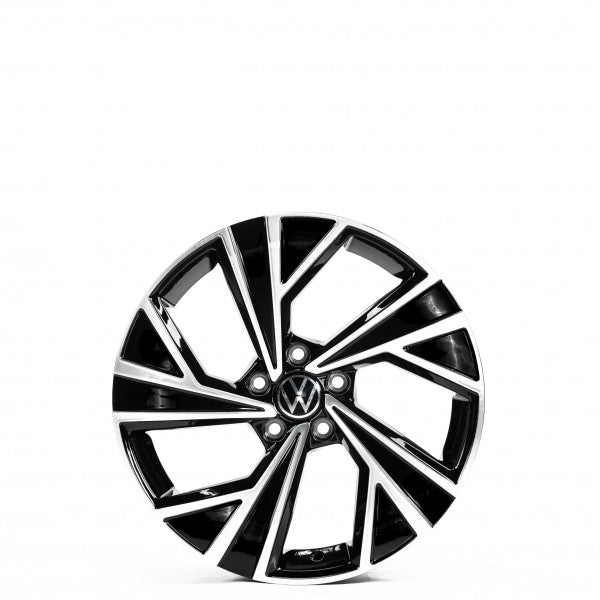 Диски Volksvagen passat B9 R18 Golf Skoda A8 superb