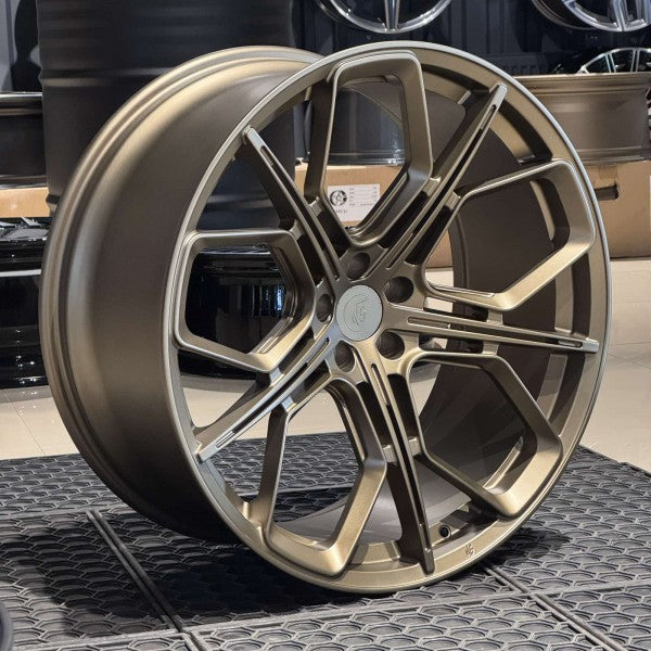 Ковані диски SQ8 Audi RSQ8 R23