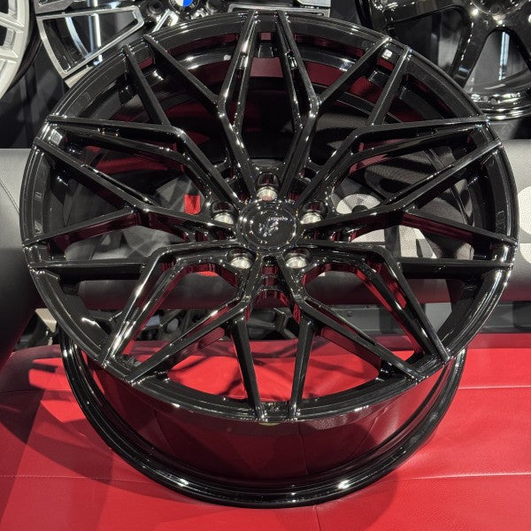 Диски BMW M8 F91, F92, F93 M5 F90 (20 розмір 2+2) ковані