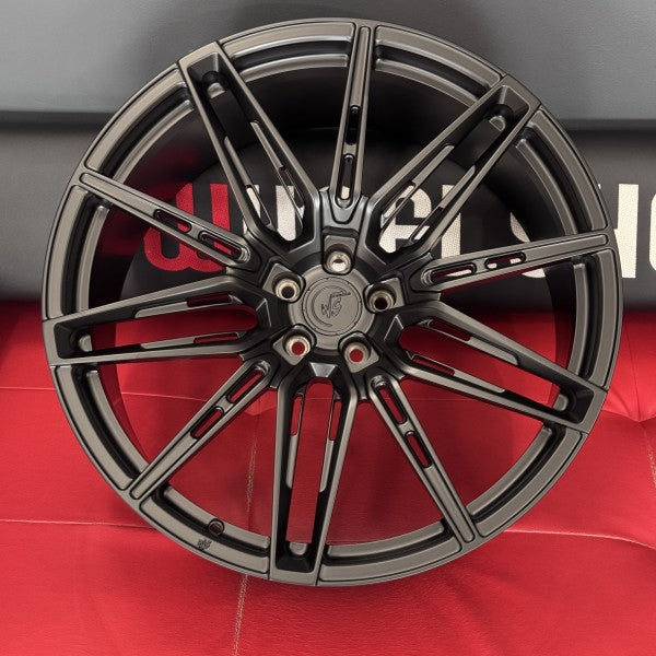 диски Audi RSQ8 R22 SQ8, Volkswagen Touareg