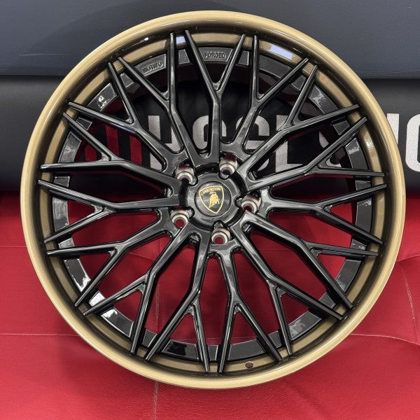 Ковані Диски Lamborghini Urus R23 Carbon